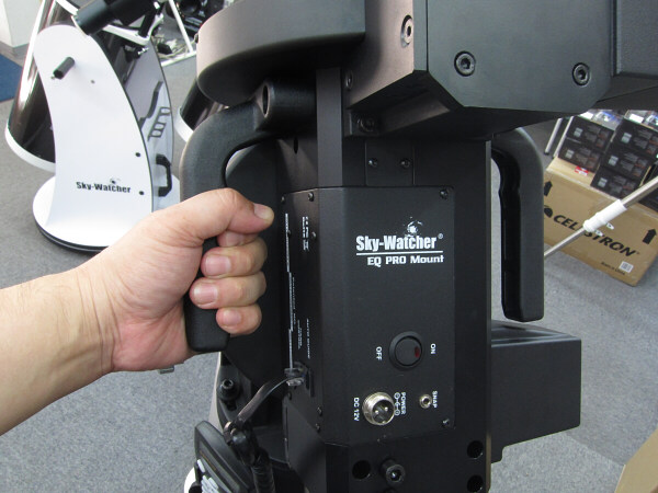 Sky-Watcher「EQ-8」大型自動導入赤道儀